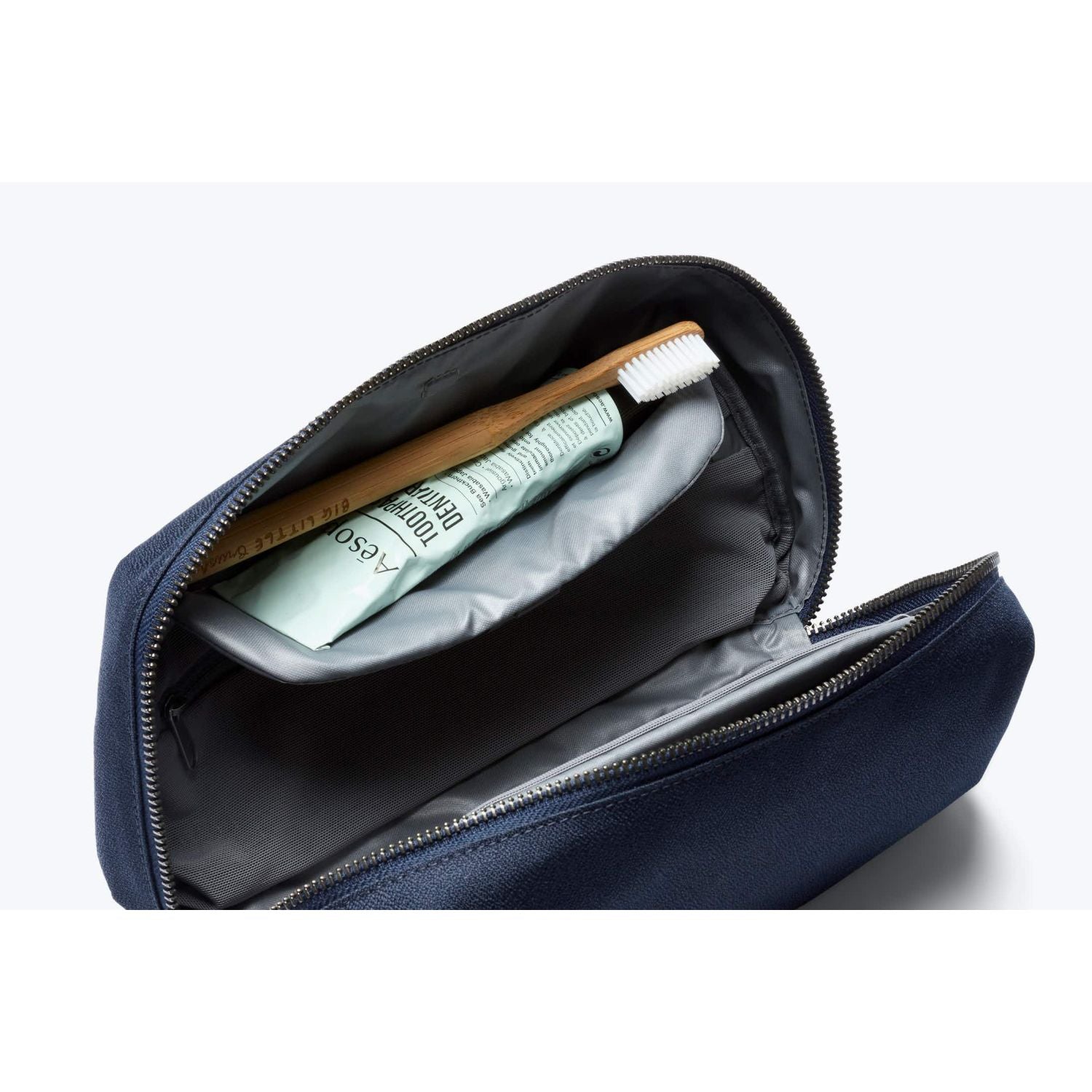 Bellroy Toiletry Kit Plus | Bags, Bellroy Accessories, Electronics Cases, Pouches, Pouches & Crossbody Bags, Travel Accessories, Work Collection | Bellroy-21