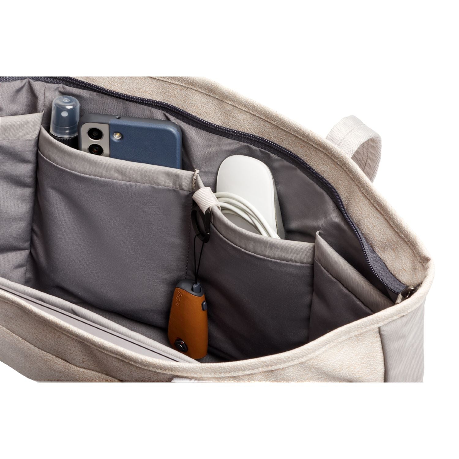 Bellroy Tokyo Tote (Second Edition) | Bags, Bags for Men, Bags for Women, Bellroy Bags, Bellroy Totes, school20, Tote Bags, Work Collection | Bellroy-45